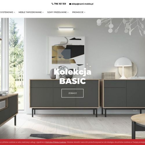 Białe szafy trzydrzwiowe